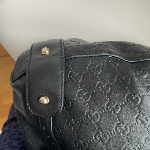 Gucci authentic and leather - Picture 5 of 13
